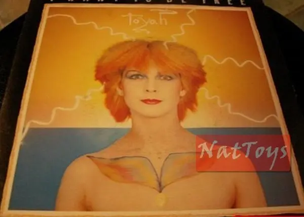 7" 45 GIRI Toyah I WANT TO BE FREE/WALKIE-TALKIE & ALIEN (1981, SA 102) - NM/NM