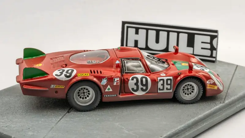 ALFA ROMEO 33.2 N.39 24 H LE MANS 1968 IGNAZIO GIUNTI DIORAMA 1