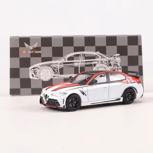 Alfa Romeo Giulia GTAm Bianca e Rossa - DCT Die Cast Team - Scala 1/64