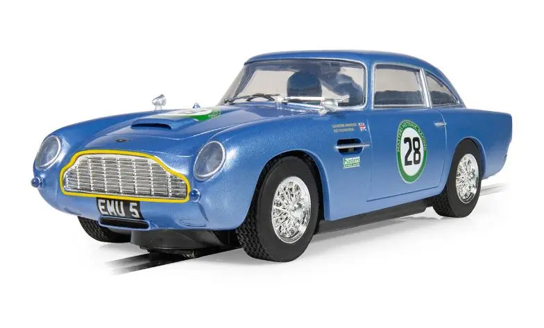 ASTON MARTIN DB5 BLUE & YELLOW HISTORIC GT RACING SLOT 1