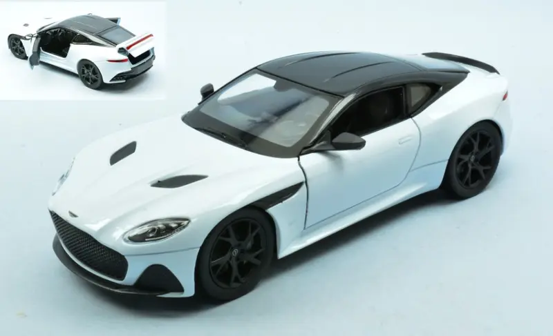 ASTON MARTIN DBS WHITE 1