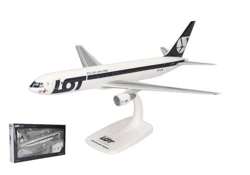 ATR 72-200 LOT POLISH AIRLINES 1