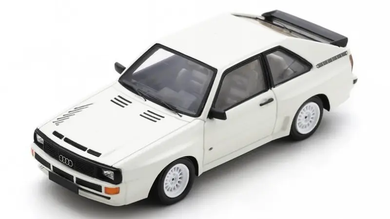 AUDI QUATTRO SPORT 1985 WHITE RESIN 1
