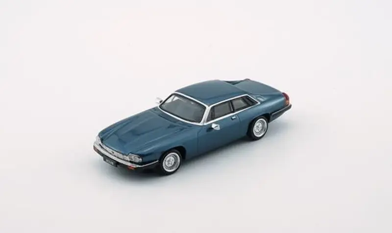 BM Creations - 1984 Jaguar XJS Cobalt Blue LHD - Scala 1/64 64B0159