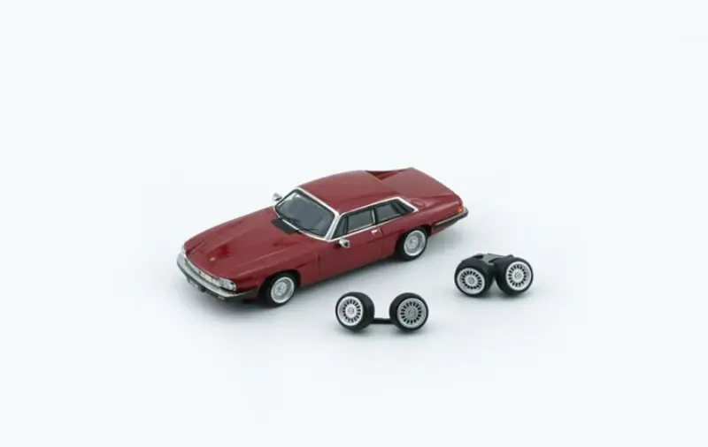 BM Creations - Jaguar XJS 1984 Regency Red RHD - Scala 1/64 64B0315