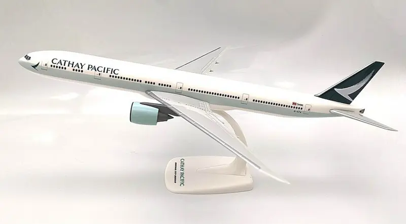 BOEING 777-300ER CATHAY PACIFIC 1