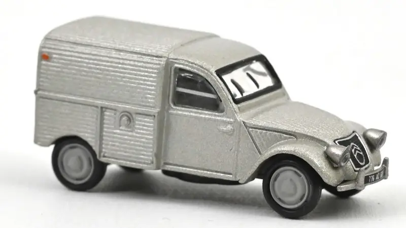 CITROEN 2 CV AU 1951 GREY 1