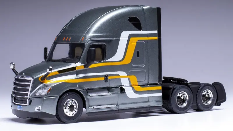 FREIGHTLINER CASCADIA 2018 GREY 1