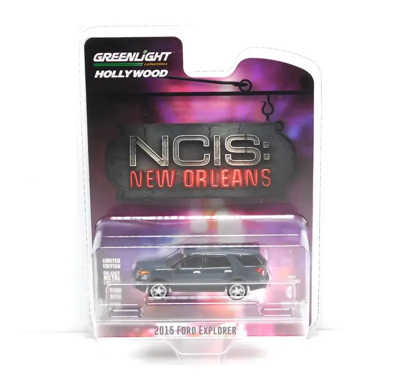 Greenlight Collectibles - 2015 Ford Explorer NCIS New Orleans Hollywood Series - Scala 1/64