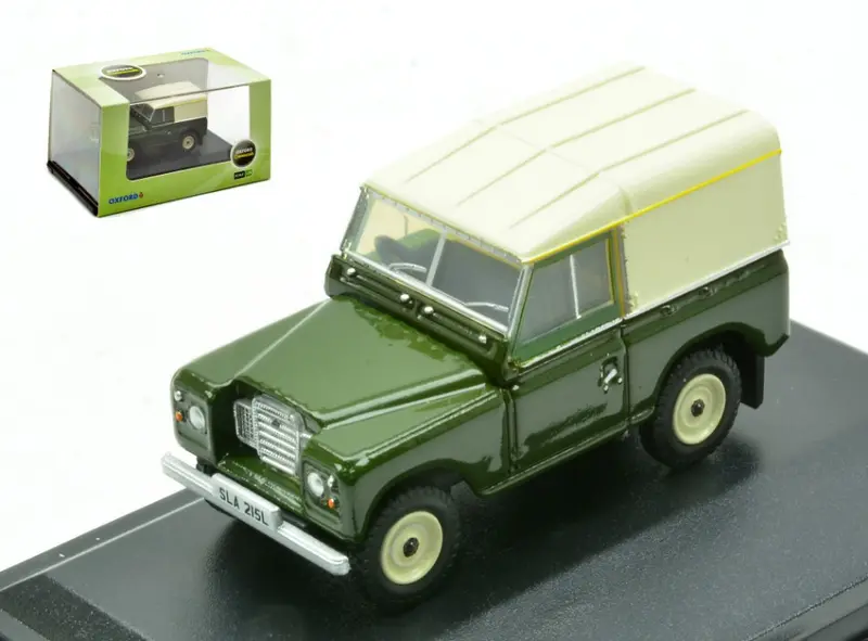 LAND ROVER SERIES III SWB HARD TOP GREEN/CREAM 1