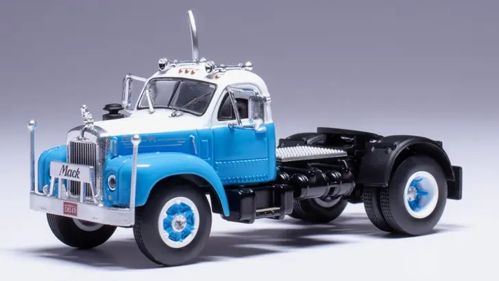 MACK B 61 1953 BLUE/WHITE 1