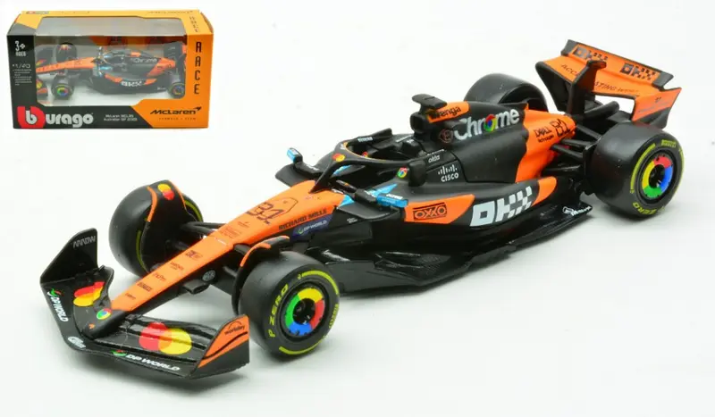 MCLAREN MCL39 N.81 2025 OSCAR PIASTRI 1