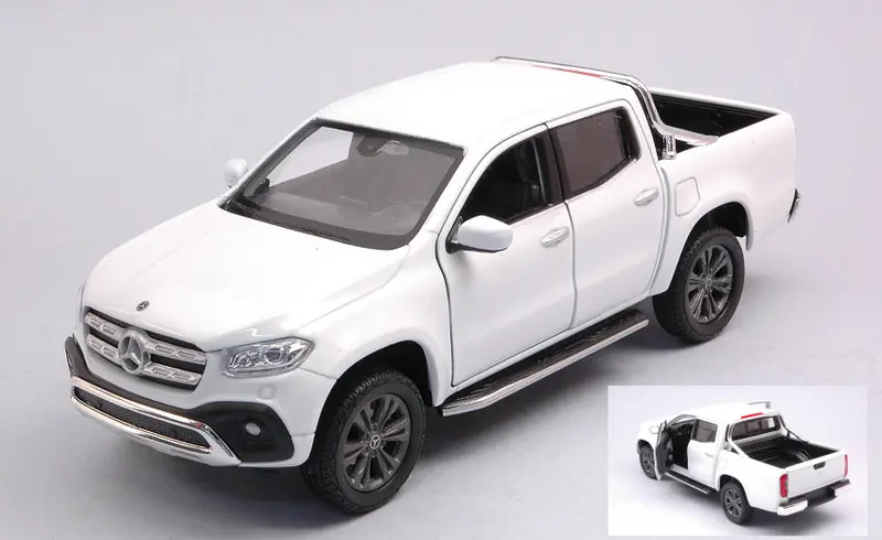 MERCEDES X-CLASS WHITE 1