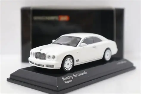 Minichamps - Bentley Brooklands 2006 White - Scala 1/64 640139620
