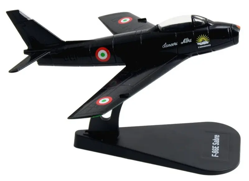 MODELLINO IN SCALA COMPATIBILE CON F86E SABRE LANCERI NERI 1