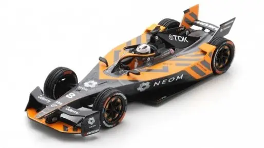 NEOM MCLAREN FORMULA E N.8 SAM BIRD 1