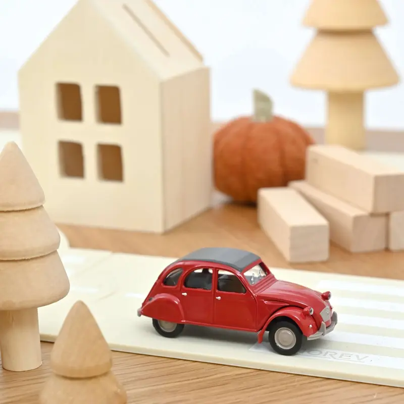 Norev - Citroen 2CV 6 Red - Scala 1/64 Circa