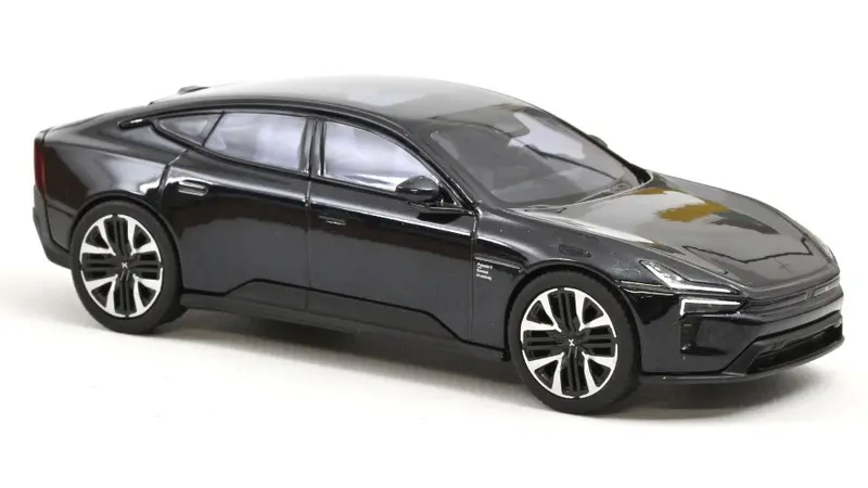 POLESTAR 5 2025 SPACE 1