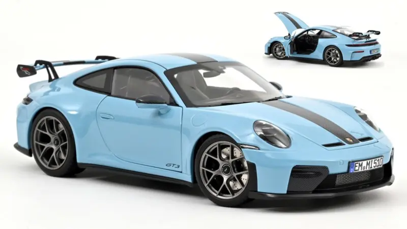 PORSCHE 911 GT3 W/WEISSACH PACK 2025 GULFBLUE 1