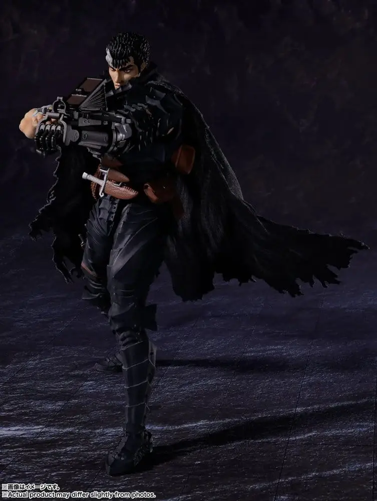 PREORDINE+ 04/2027 Berserk S.H.Figuarts Action Figure Guts (Berserker Armor) 16 cm