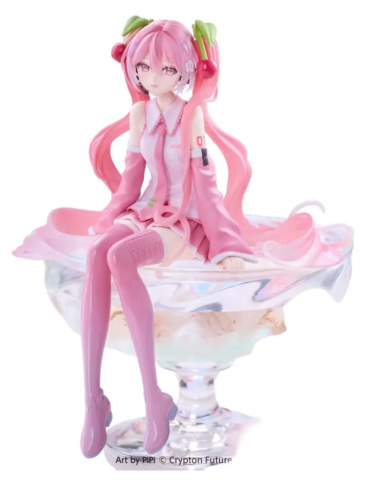 PREORDINE+ 06/2027 Hatsune Miku Noodle Stopper PVC Figure Sakura Miku 2026 Smile Ver. 14 cm