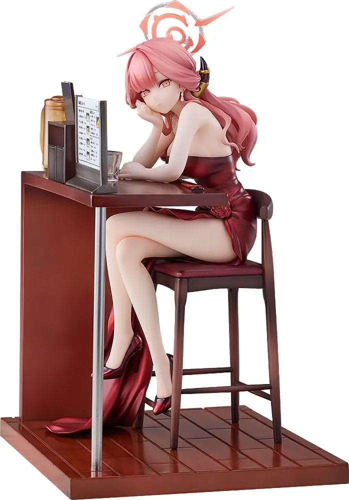 PREORDINE+ 12/2026 Blue Archive PVC Statue 1/7 Aru (Dress)