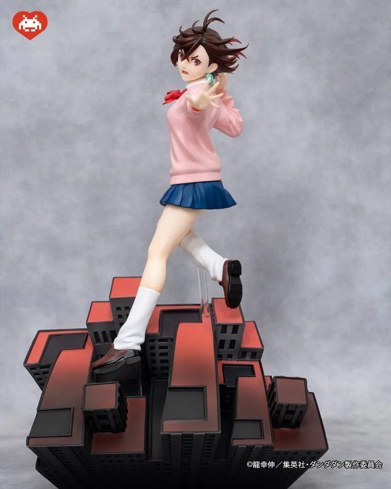 PREORDINE+ CHIUSO 05/2026 Dandadan Dressta PVC Statue Momo 23 cm