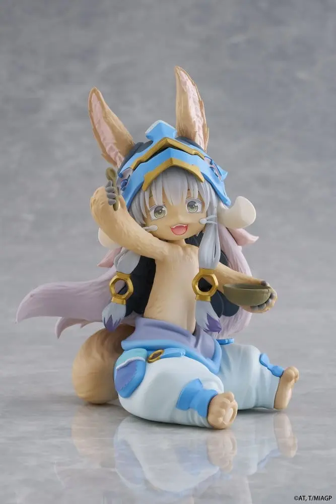 PREORDINE+ CHIUSO 08/2026 Made in Abyss Desktop Cute PVC Figure Nanachi (Mealtime ver.) 13 cm