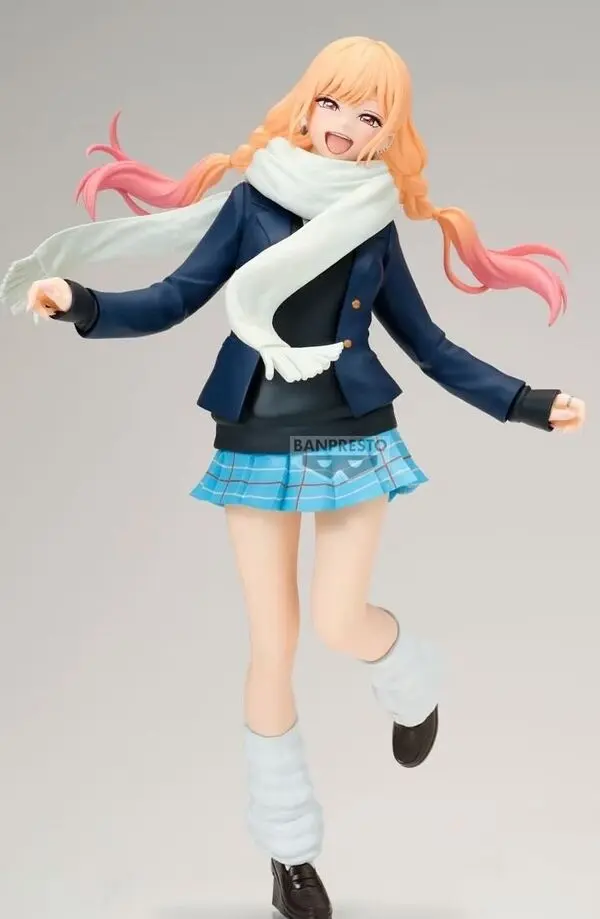 PREORDINE+ CHIUSO 10/2026 My Dress-Up Darling Glitter & Glamorous Marin Kitagawa Winter figure 24cm