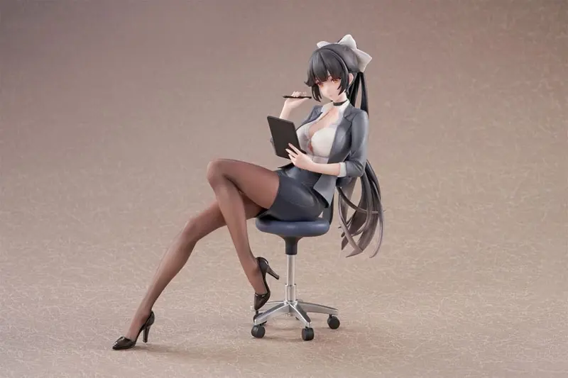 PREORDINE ESAURITO Azur Lane PVC Statue 1/6 Takao Office Lady Ver. 18 cm