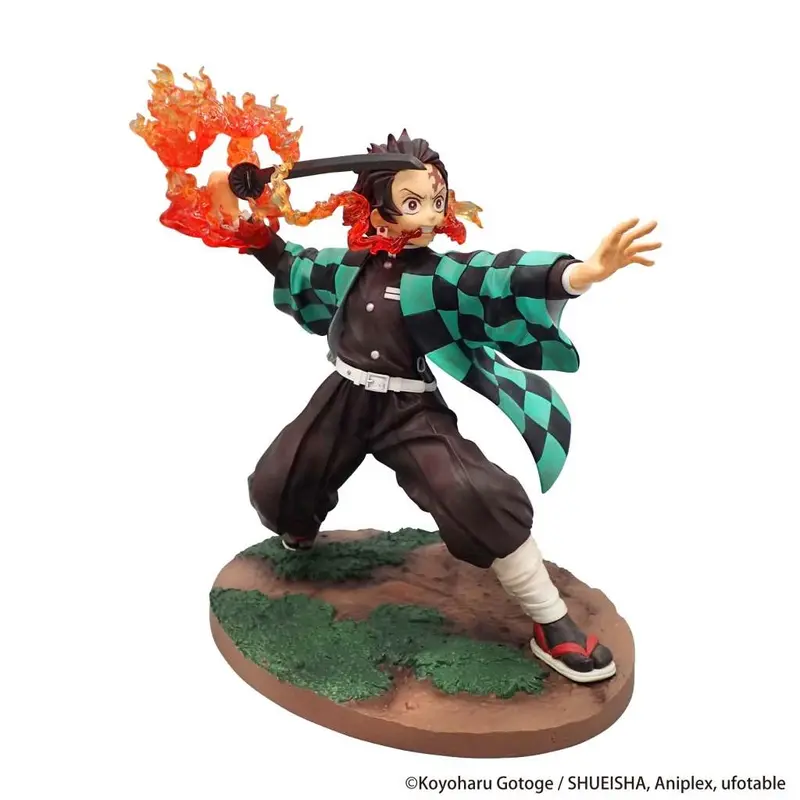 PREORDINE ESAURITO Demon Slayer Exceed Creative PVC Statue Kamado Tanjiro 17 cm (H)