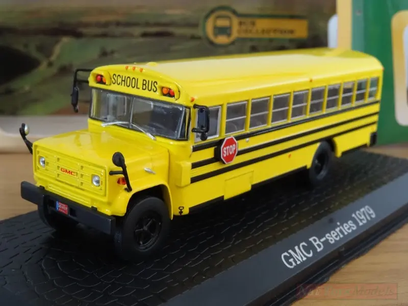 School GMC B-series 1979 Classic Coaches Bus Collection 1