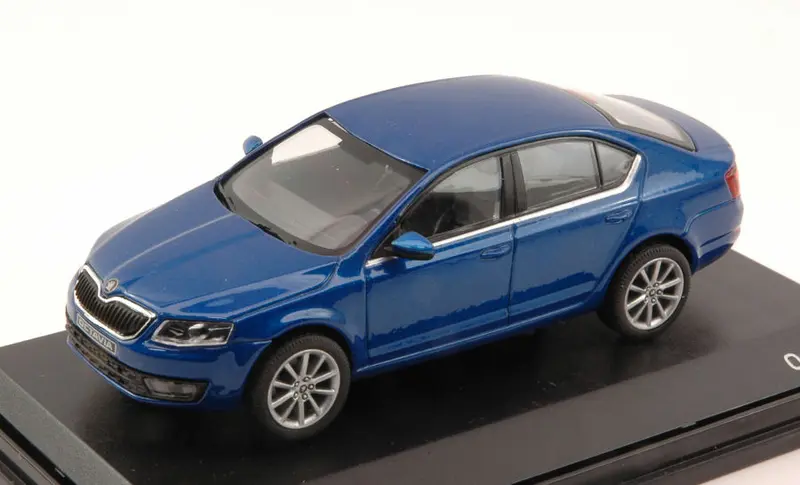 SKODA OCTAVIA III 2013 BLUE RACE METALLIC 1