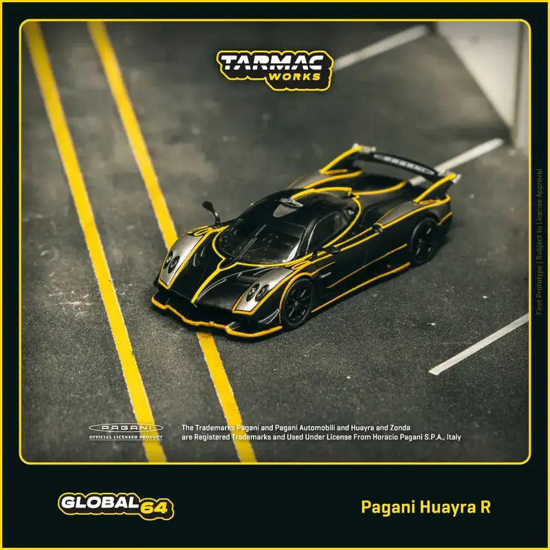 Tarmac Works - Pagani Huayra R Matt Black / Silver - GLOBAL64 - Scala 1/64 T64G-TL035-MBS