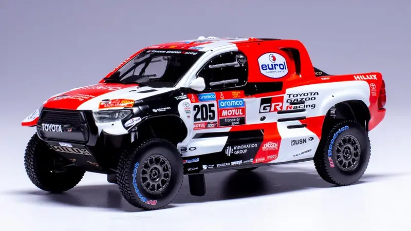 TOYOTA GR DKR HILUX T N.205 RALLY DAKAR 2022 DE VILLIERS-MURPHY 1