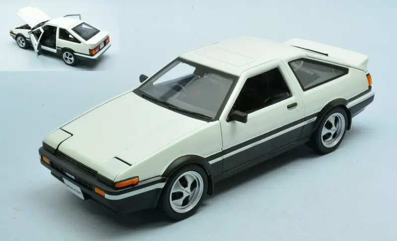 TOYOTA SPRINTER TRUENO AE86 WHITE 1