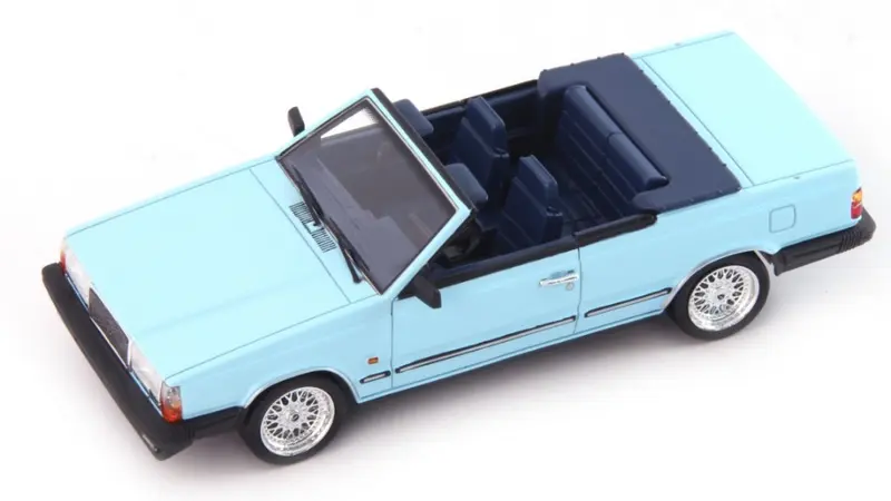 VOLVO 760 GLE MELLBERG 1985 LIGHT BLUE 1